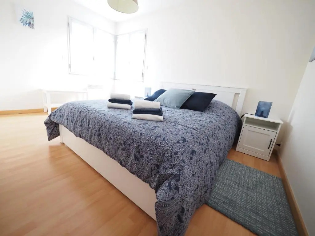 Appartement face aux thermes avec parking