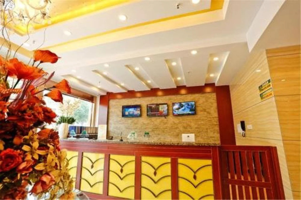 Shell Xuzhou Yunlong Area Green Business City Hotel