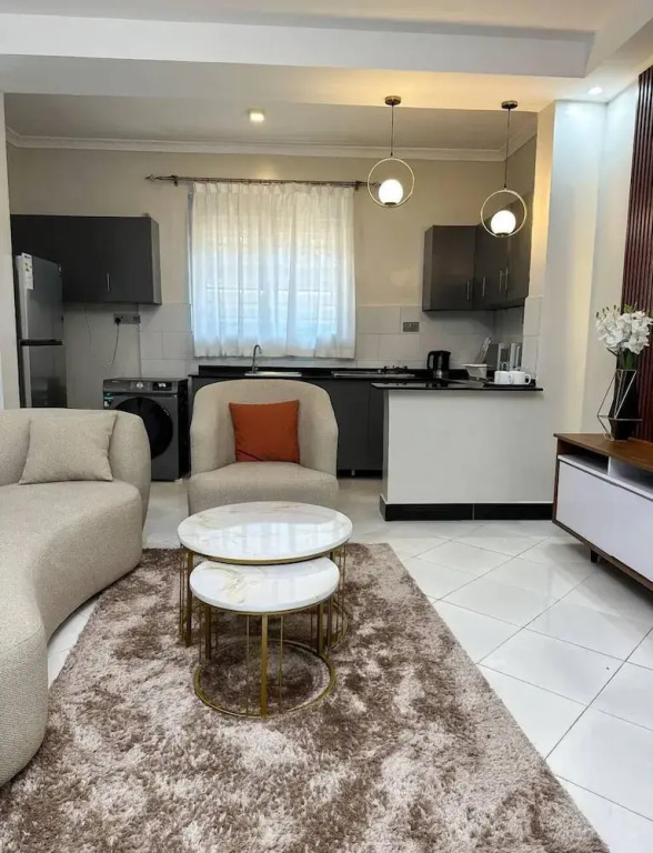 LivLuxe Apartments 5