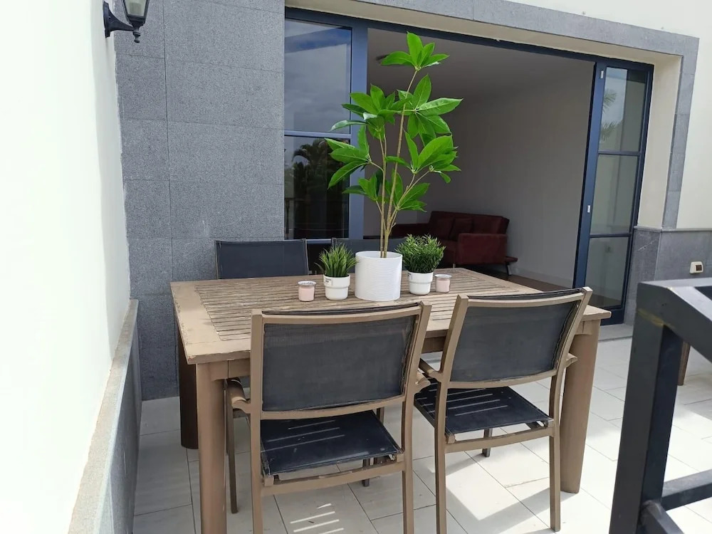 Villa-CostaAdeje-3BR-Balcony-WiFi-Parking