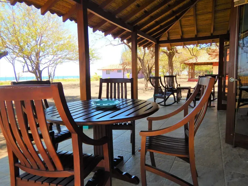 Salt Escapes Nicaragua - Bella Casas