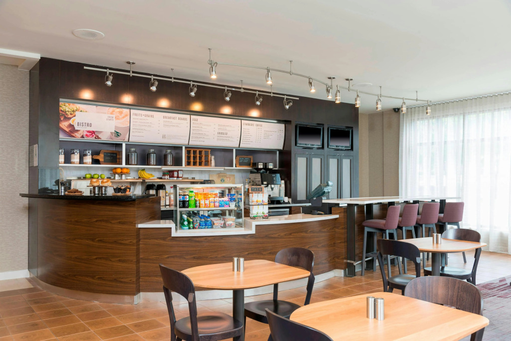 Courtyard by Marriott Louisville Downtown