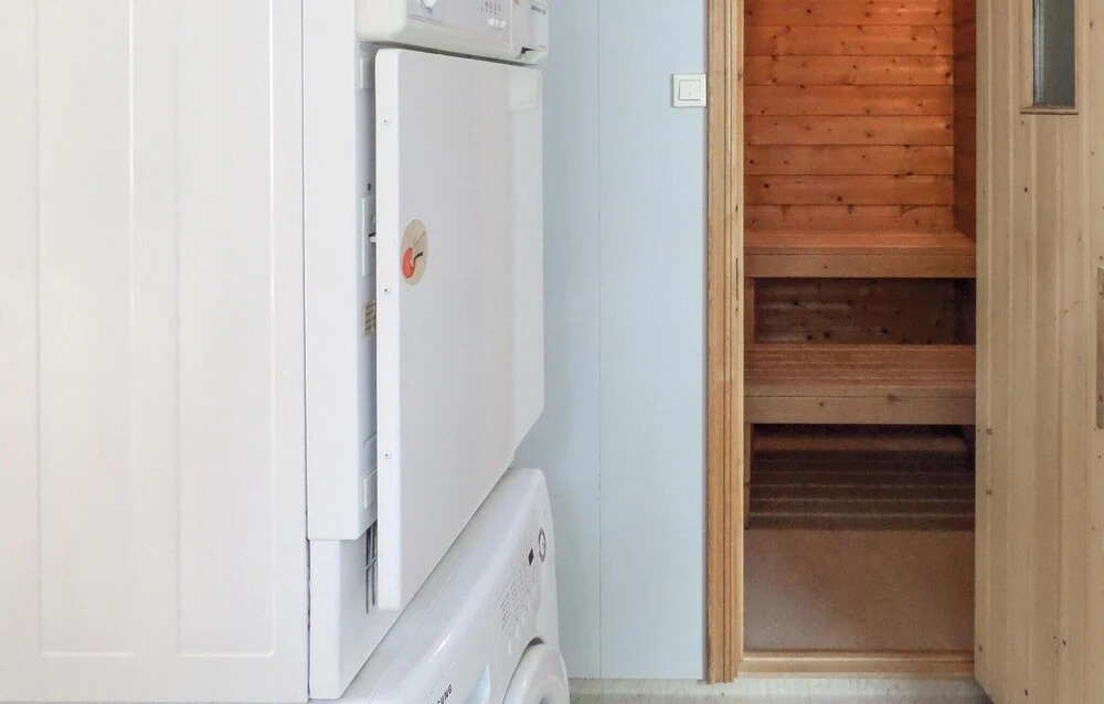 Beautiful Apartment in Rosendal With 1 Bedrooms and Internet