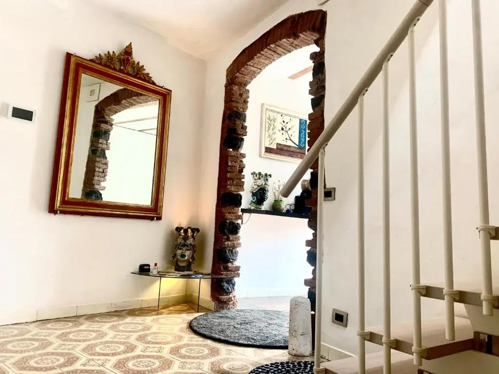 BELLINIKATANESUITE