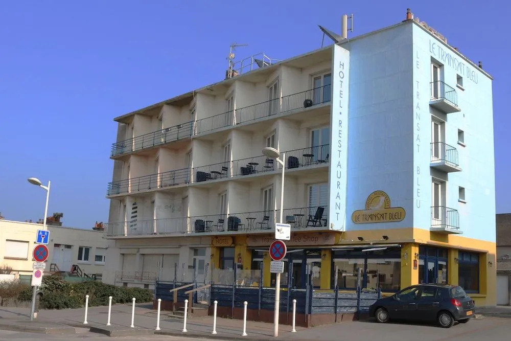 LE Transat bleu hotel