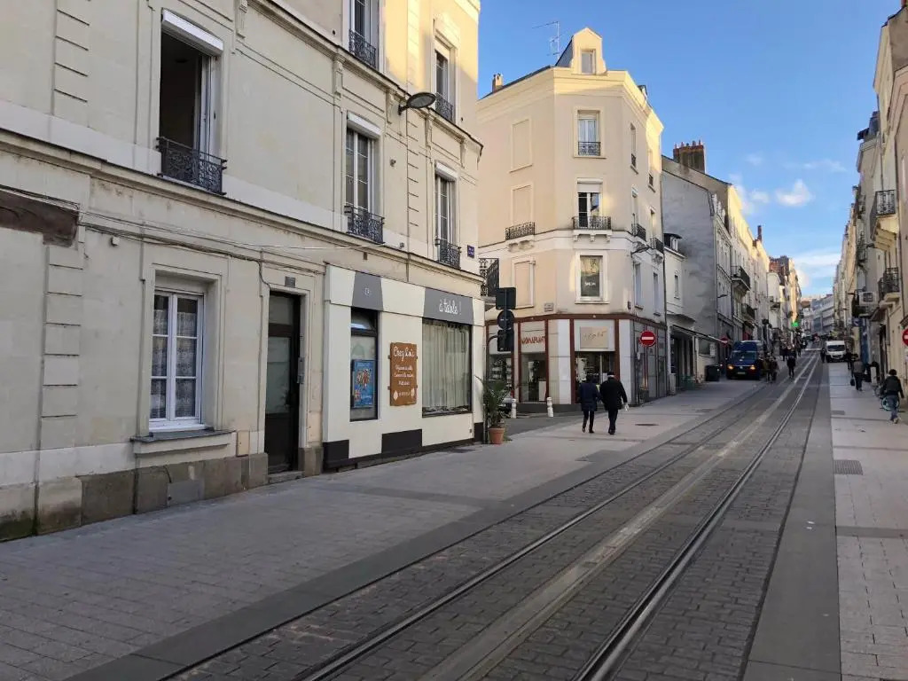 Hypercentre 9 rue de la ROE
