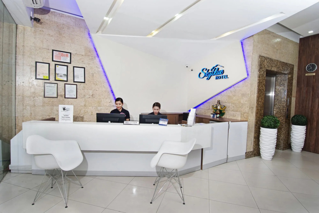 Skyblue Hotel