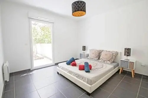 Le P'tit Rimbaud, 6 Pers, parking privé, jardin,wifi