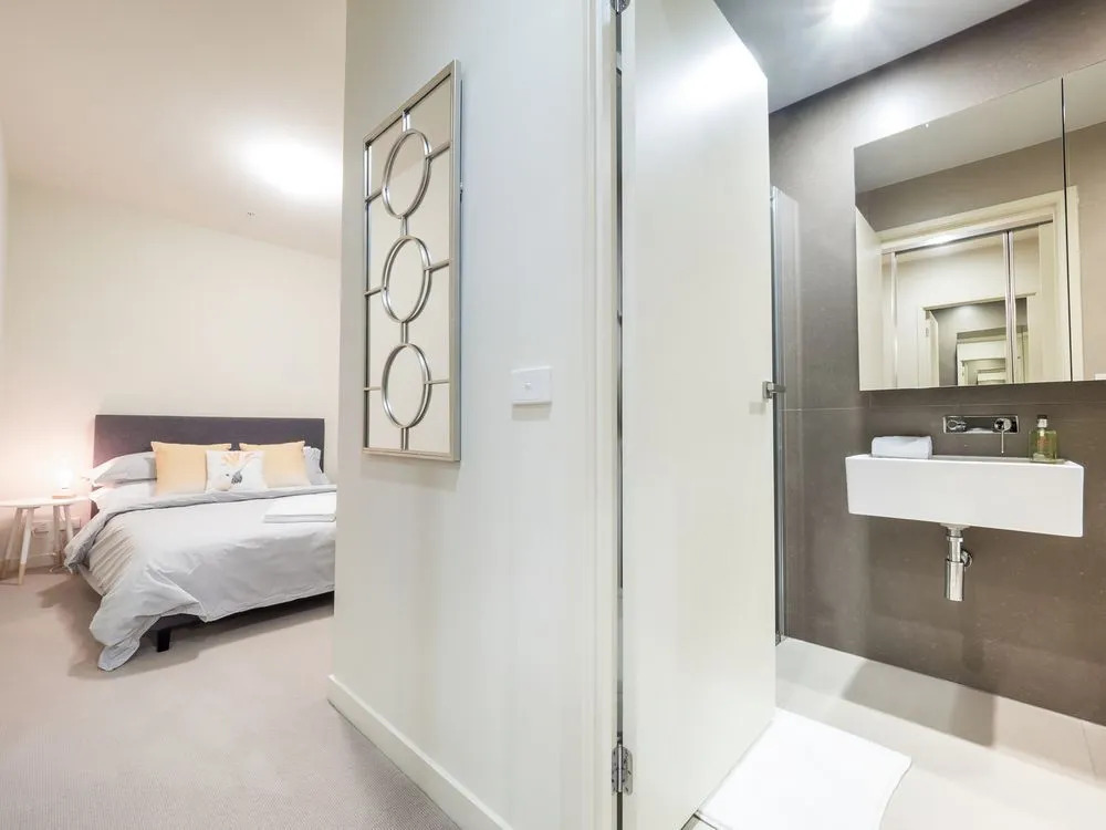 LittleStay Collection - Collins