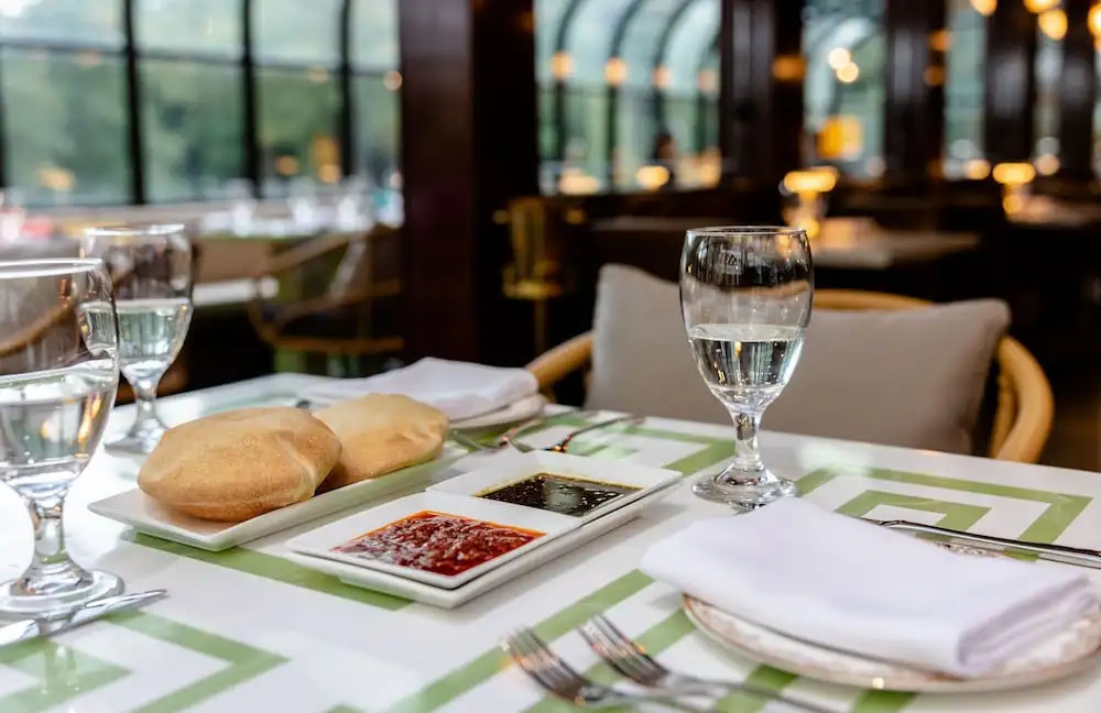 Chateau Merrimack Hotel & Spa