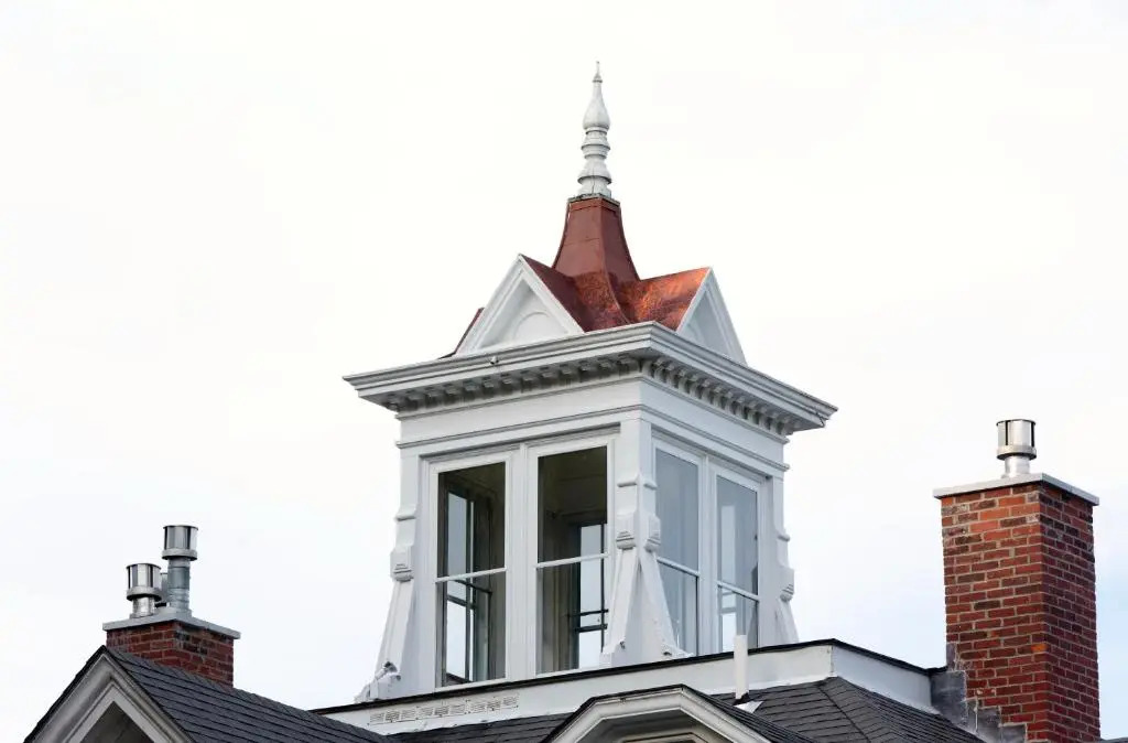 Sutton House B & B