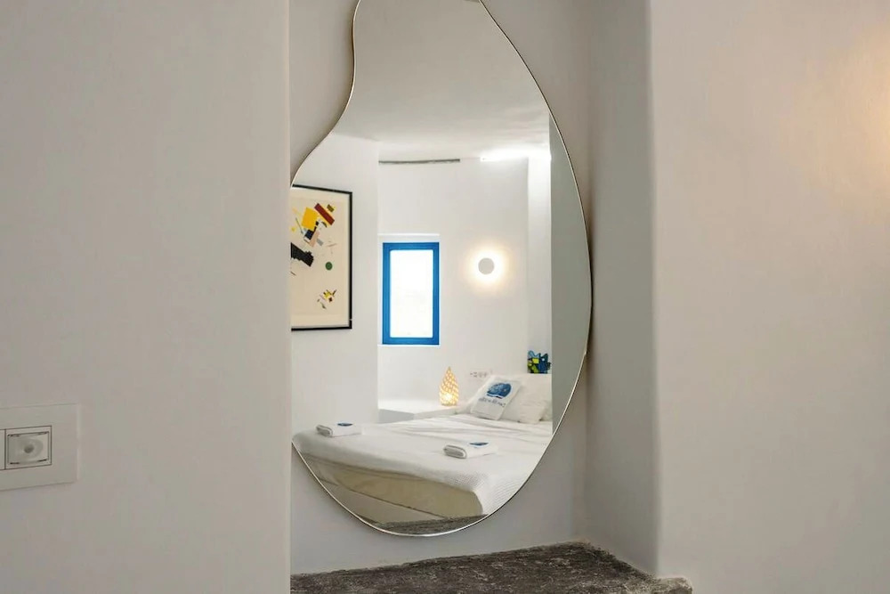 Zen Blue Mills - luxury villa in Kea