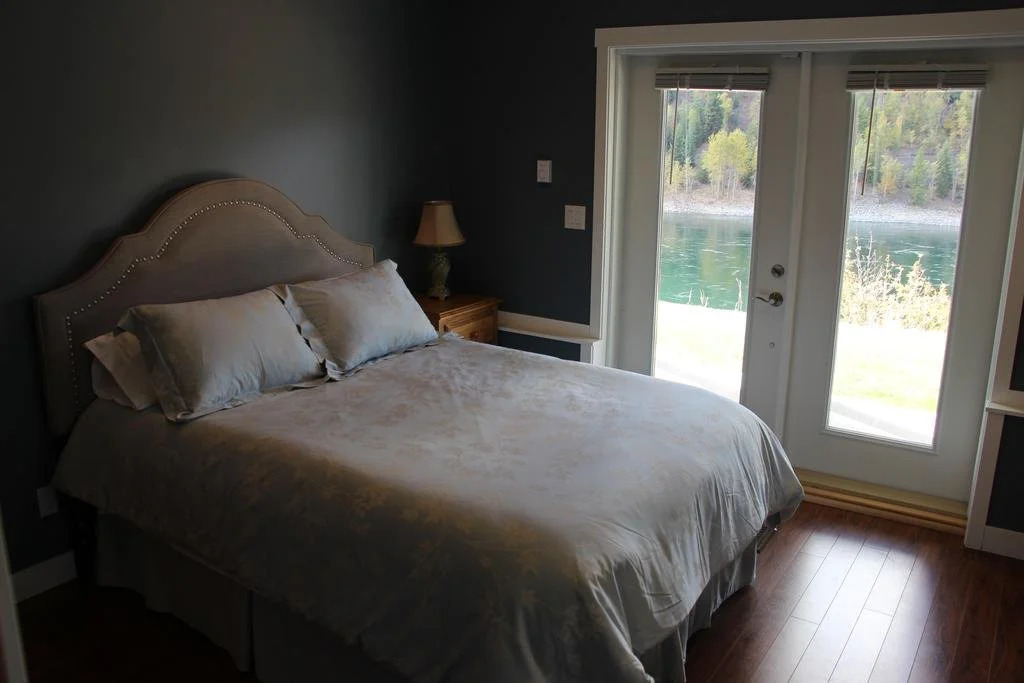 The River Haus Bed and Breakfast