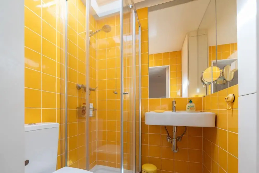 Bairro Alto Tiny Studio by Homing