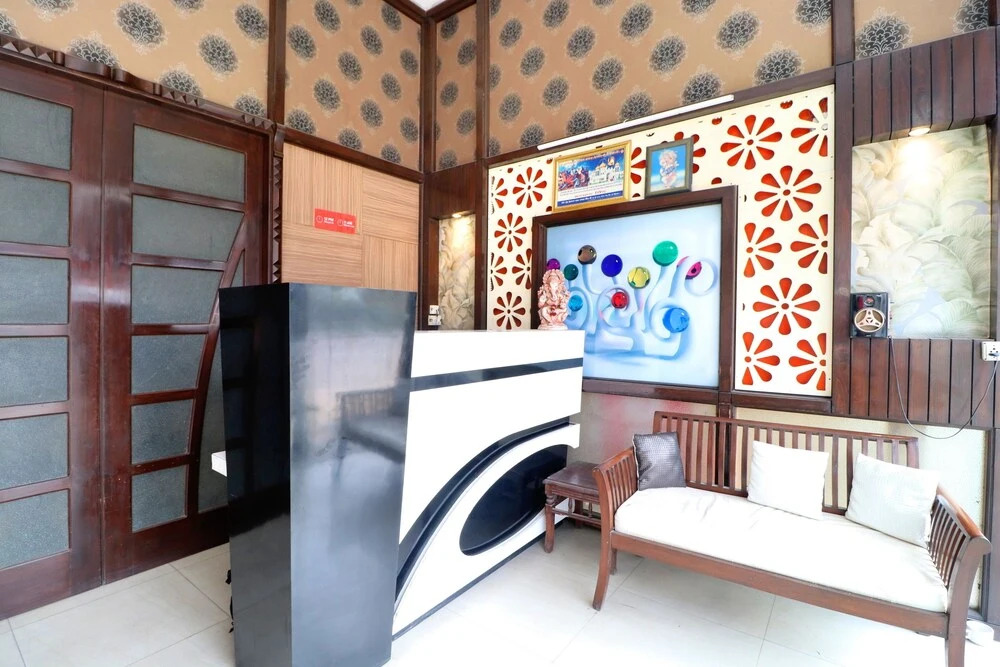 Oyo 22678 Hotel Unique House