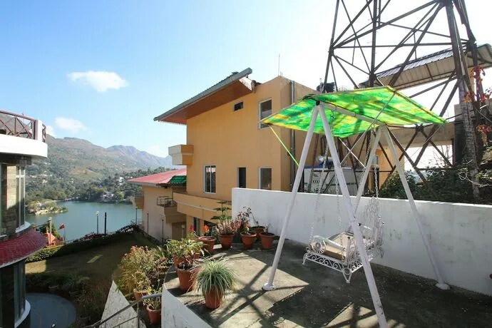 Bundarika Villa