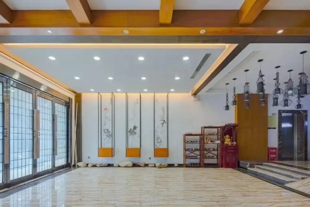 Jinshang Themed Hotel