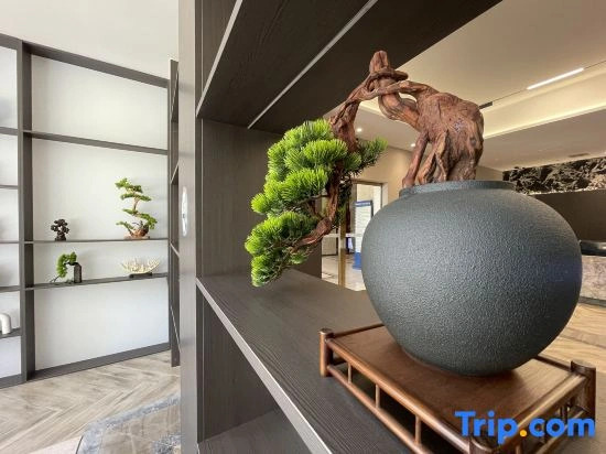 Zhige Hotel (Linyi Mixc Jinqueshan Road Branch)