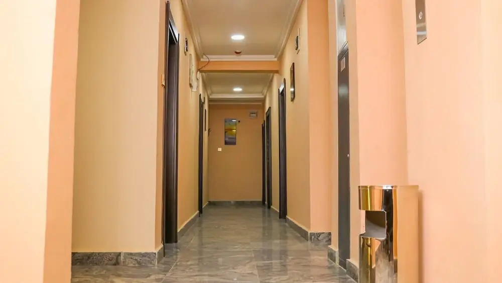 Madaki's Executive Suites