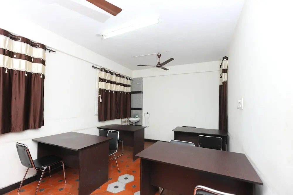 OYO 15133 Sharon Residency