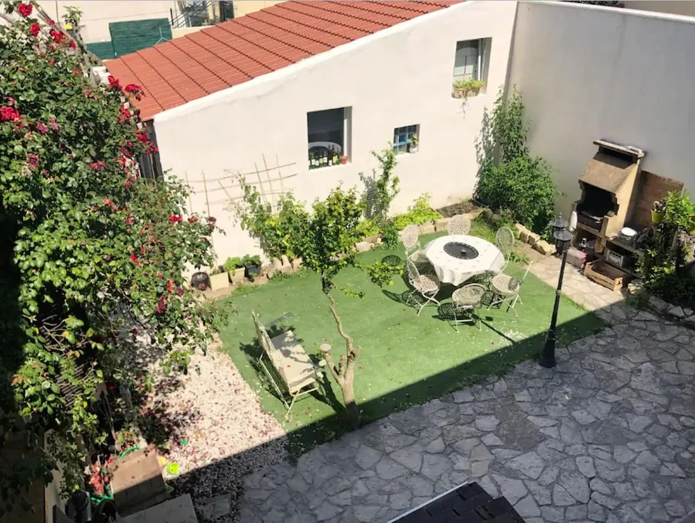 Studio in Villejuif, With Wonderful City View, Furnished Garden and Wifi - 300 km From the Beach
