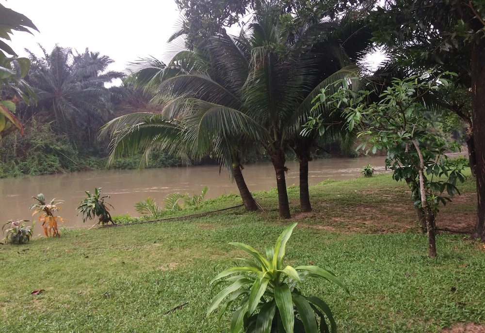 Kuraburi Resort