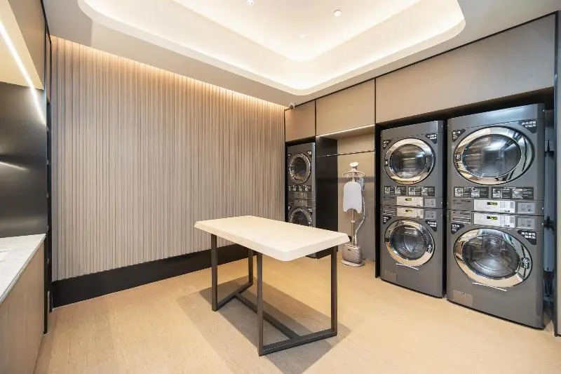 Отель Ji Shenzhen Huaqiang North Electronic Building