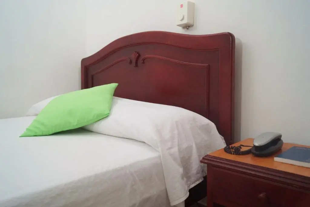 Hotel Comercial