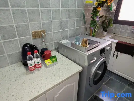Time Apartment (Changjiang Normal University)