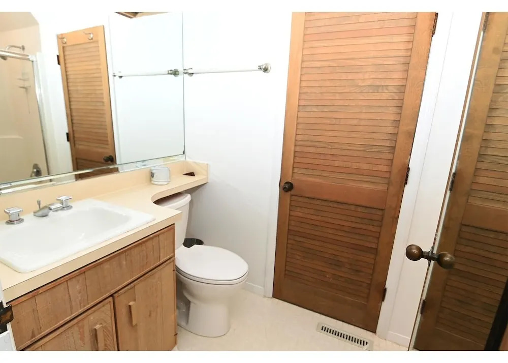In the Nick of Time - 6 Br Home