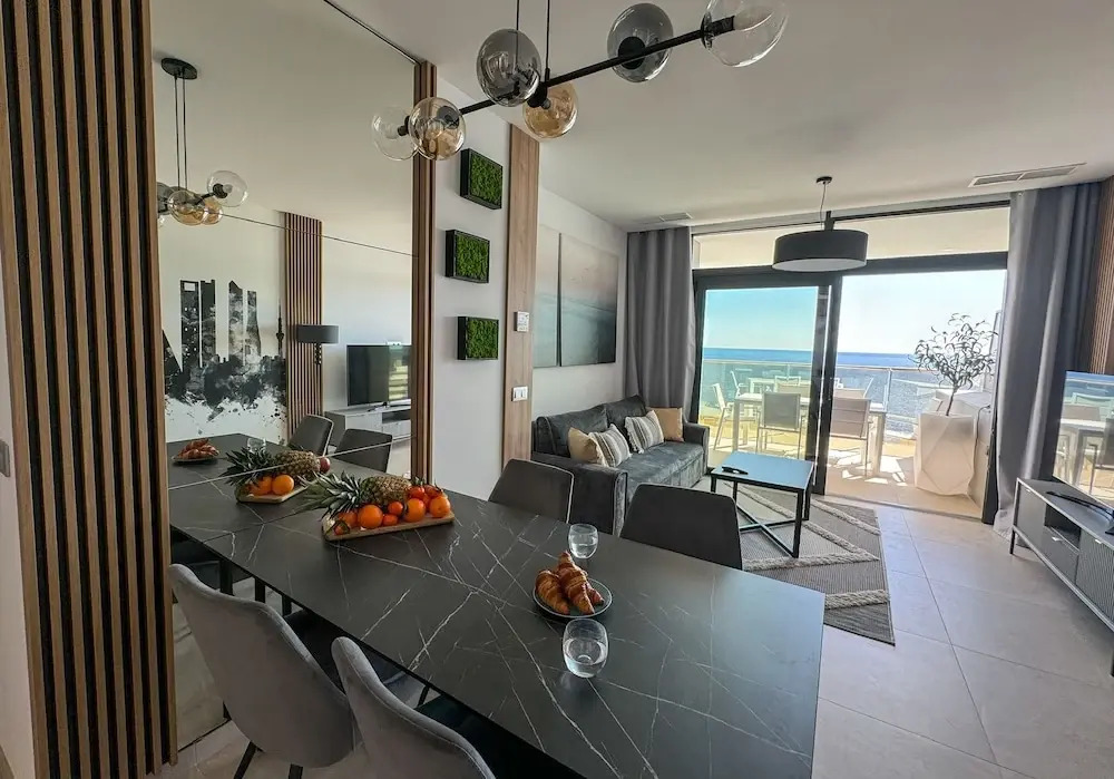 Sunset Cliffs sea view apartments 14 floor