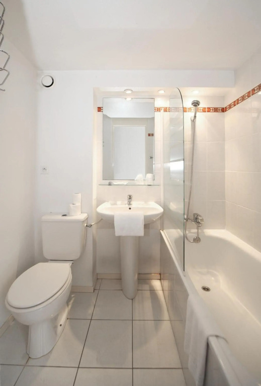 Hôtel Ambacia, Tours Sud