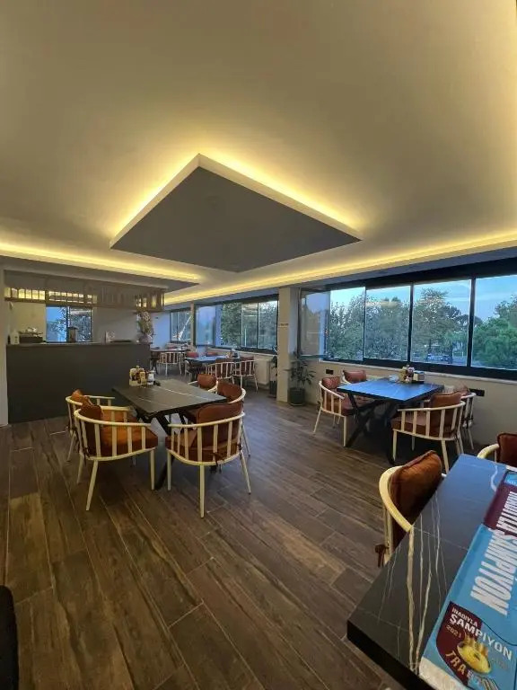 Temel Park Otel