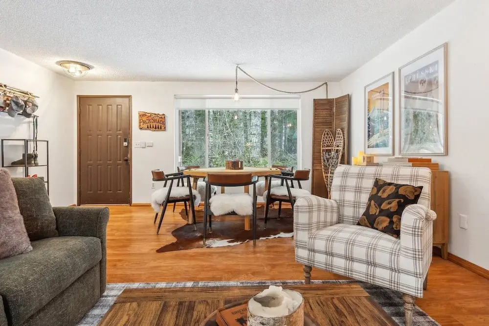 Packshack - Cozy Ski Cabin Mins From White Pass 2 Bedroom Home