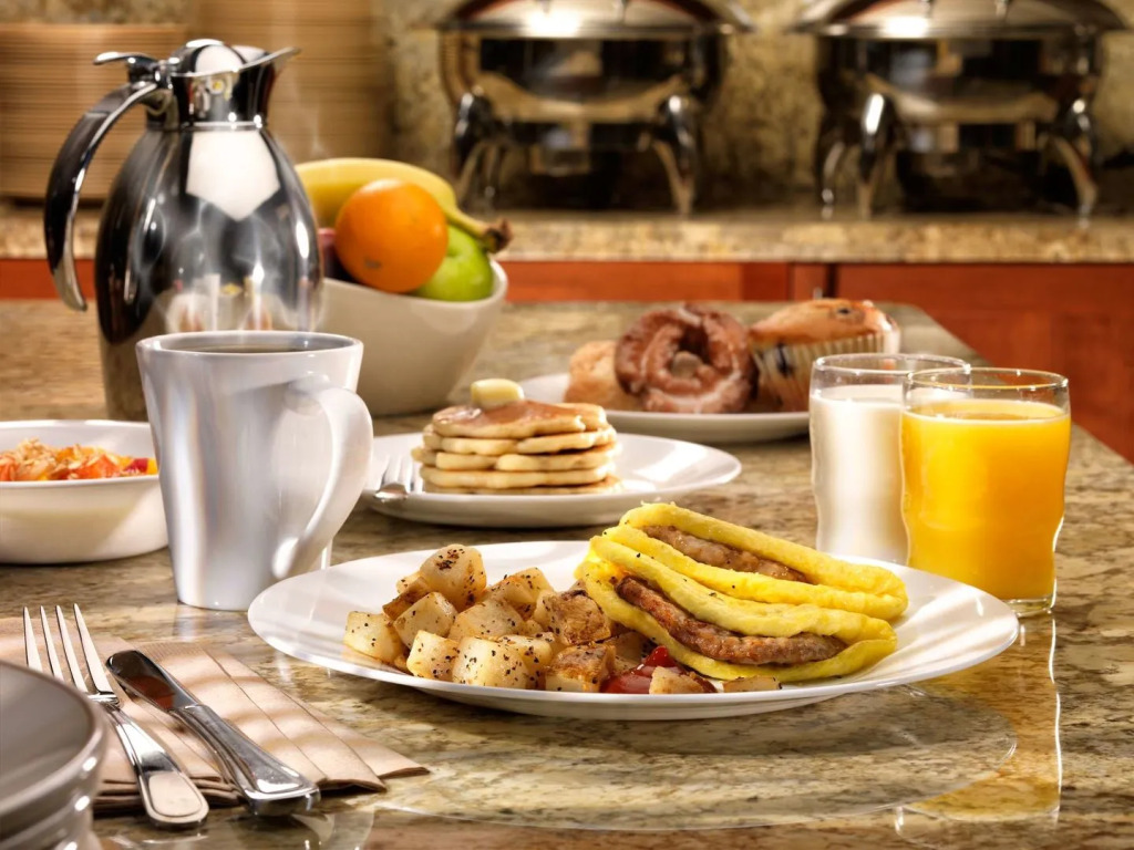 Best Western PLUS Inner Harbour Hotel