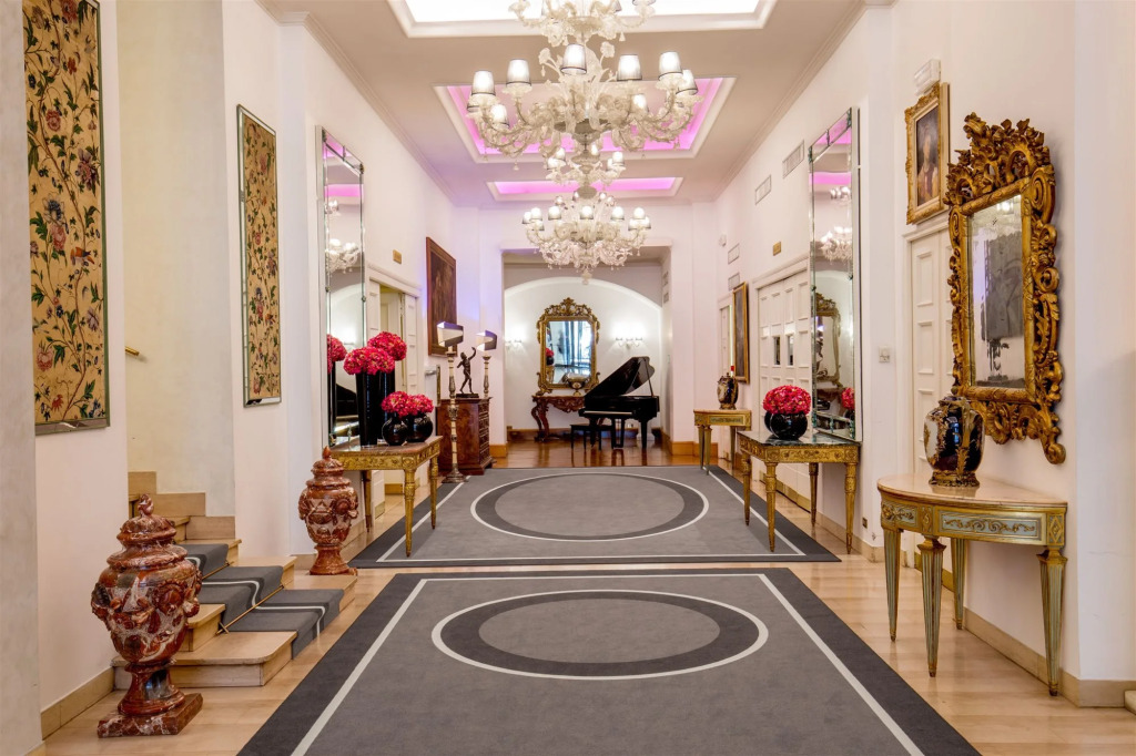 Savoy Hotel