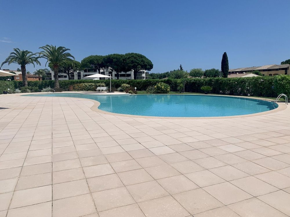 Studio moderne - Port de Mandelieu - Proche Mer