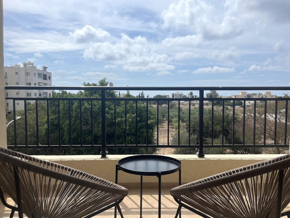 Phaedrus Living Paphos Central Fusion