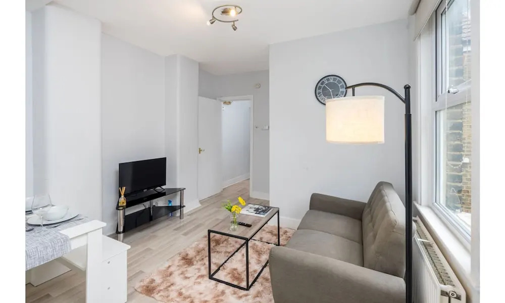 Graeme Road Enfield Town Apartments