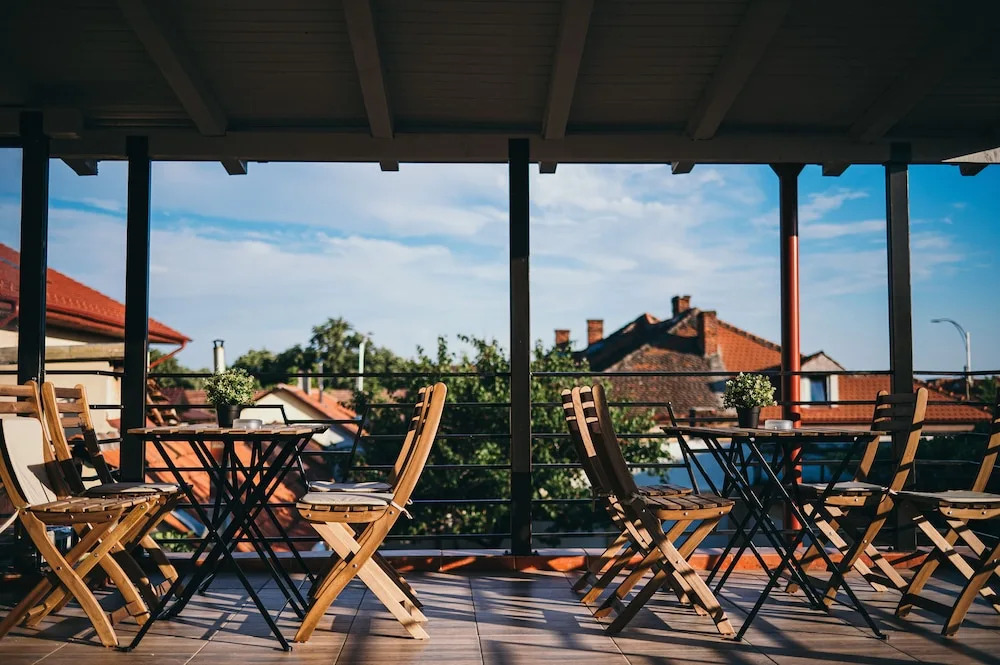 Nest Guesthouse