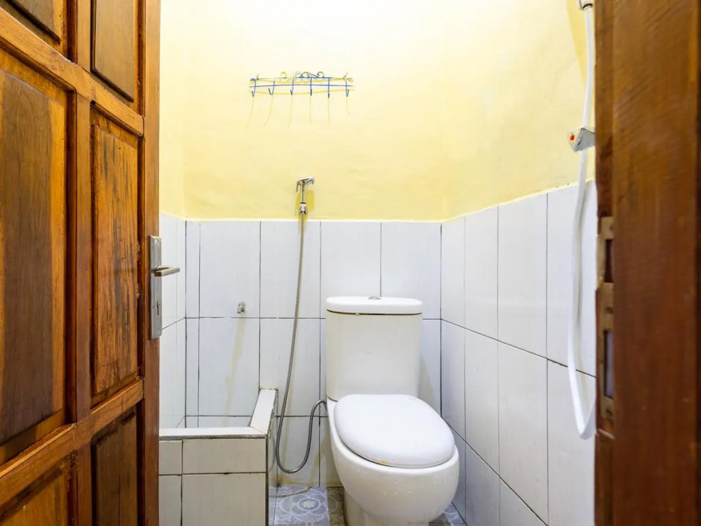 OYO 2957 Erlina Homestay
