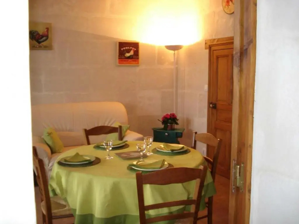 Gîte Prunay-Cassereau, 3 pièces, 4 personnes - FR-1-491-178