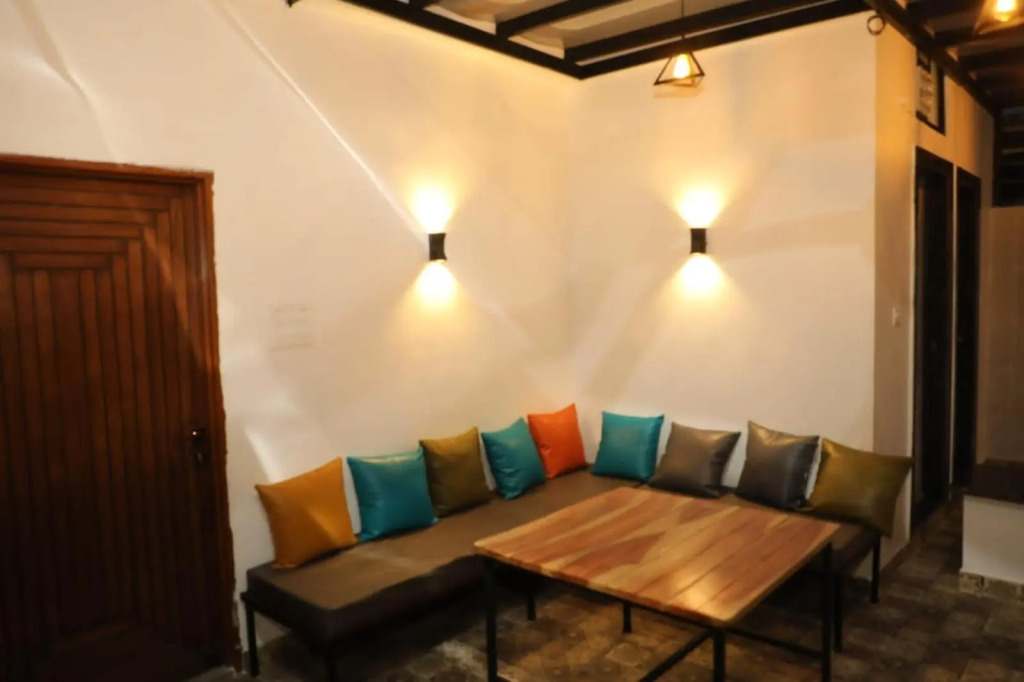 Peacock Hill Homestay