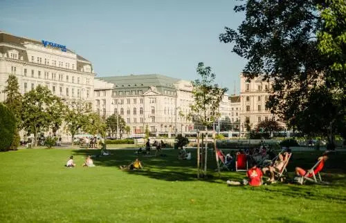 Apartments Rooseveltplatz