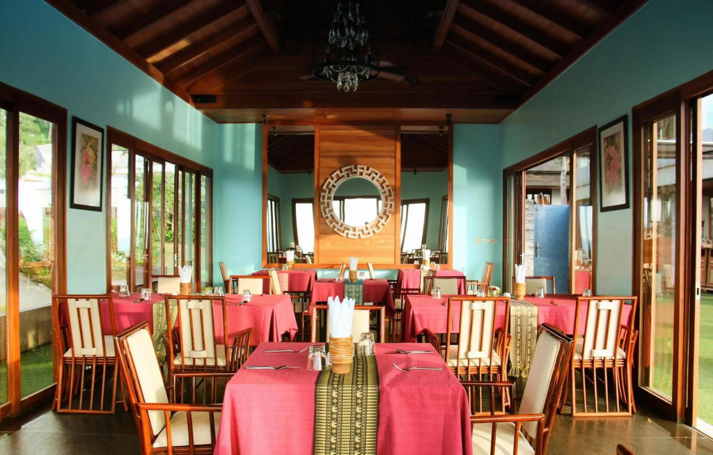 Ayara Kamala Resort & Spa