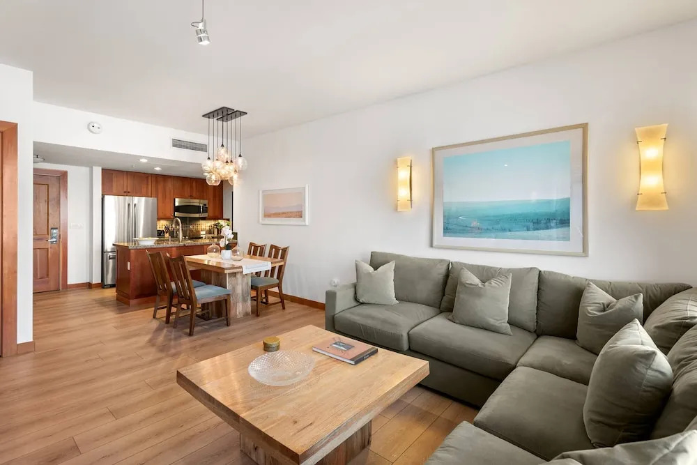Capitol Peak Lodge by iTrip Aspen Snowmass
