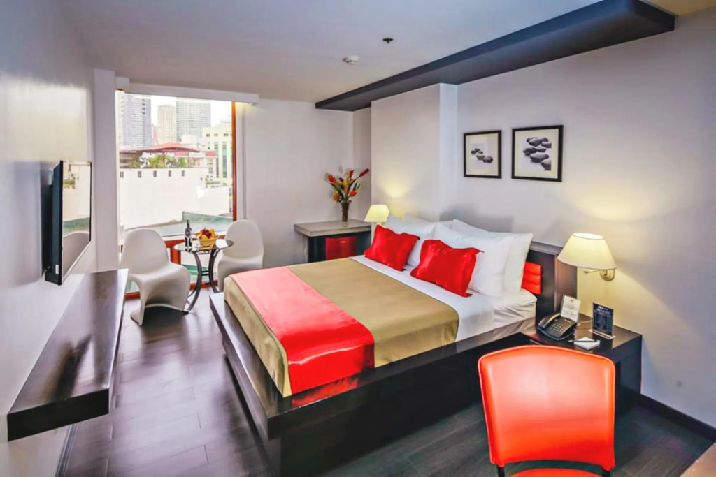 Ritz Astor Hotel