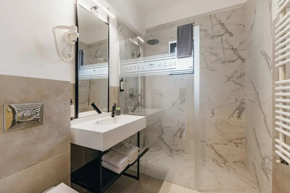 HOTEL AGORA Mures