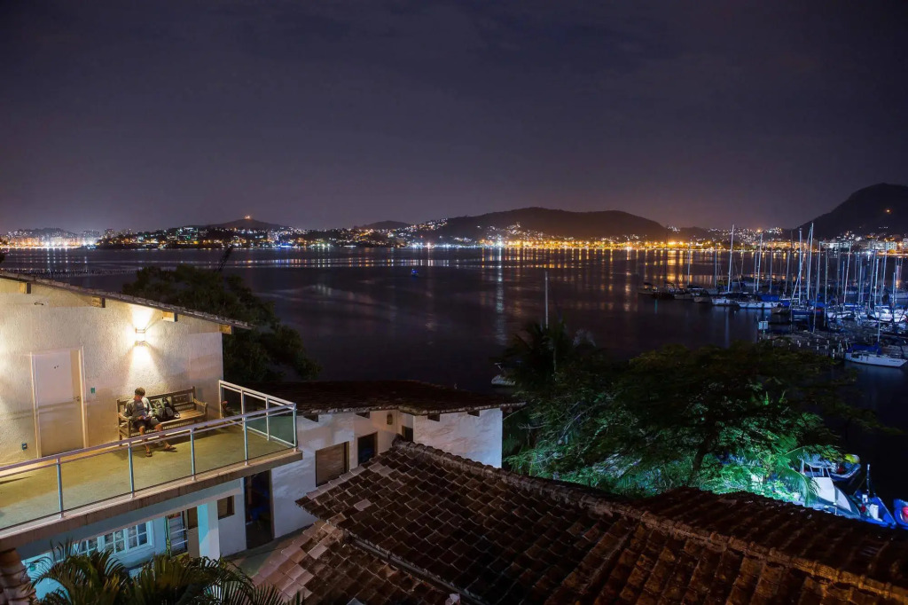 Porto Charitas Sailing Guest House