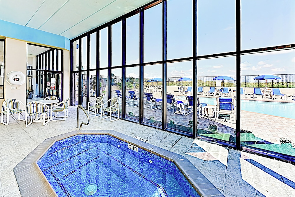 3BR w/ Stellar Gulf Views: Suntide III - Unit 803